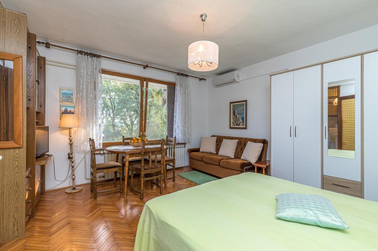 לובראן Apartment Dusper 347 מראה חיצוני תמונה