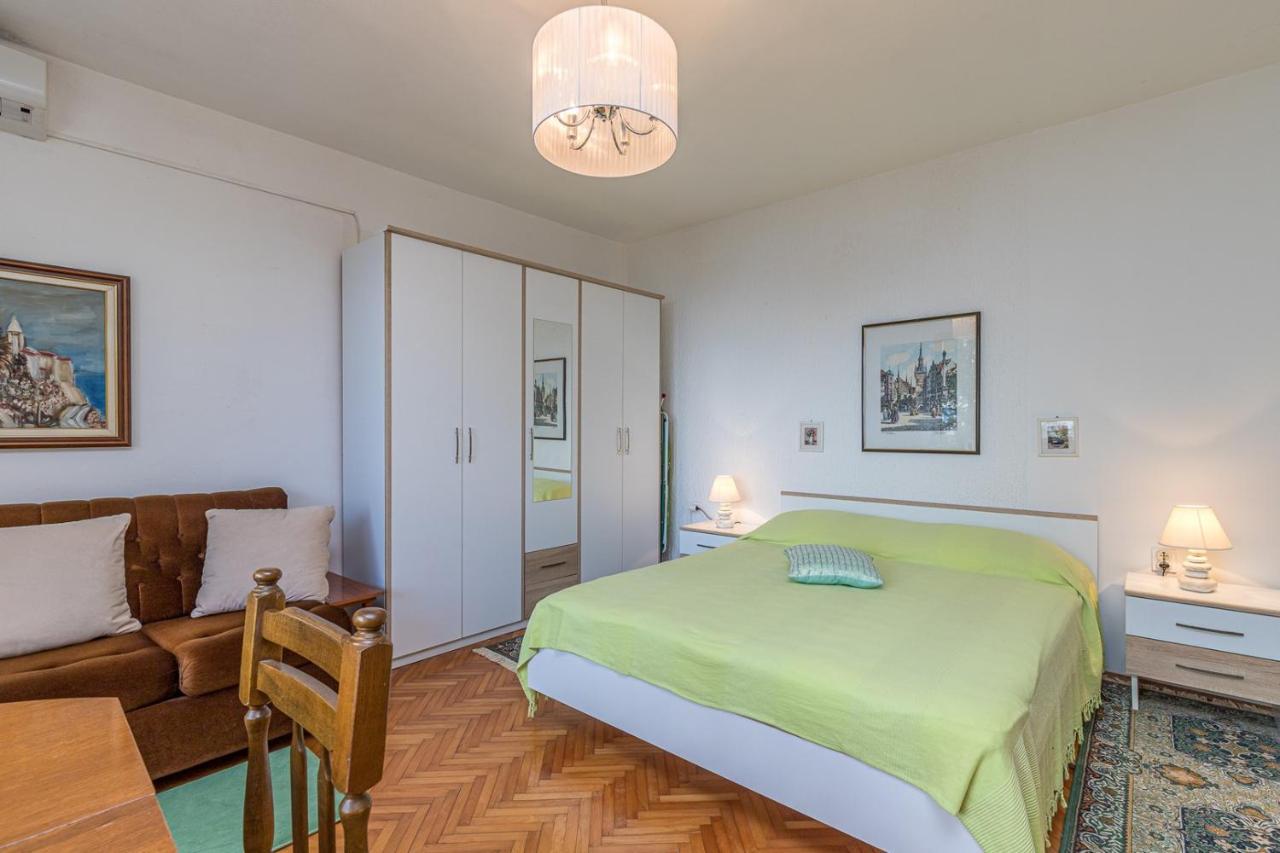 לובראן Apartment Dusper 347 מראה חיצוני תמונה